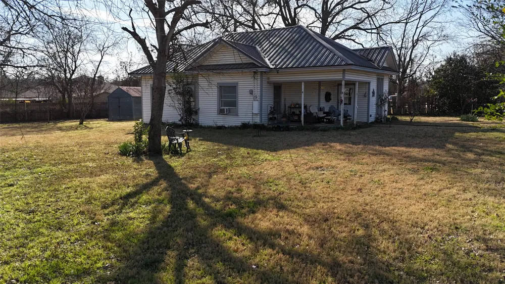 213 W Eldred Street #1 Burleson, TX 76028