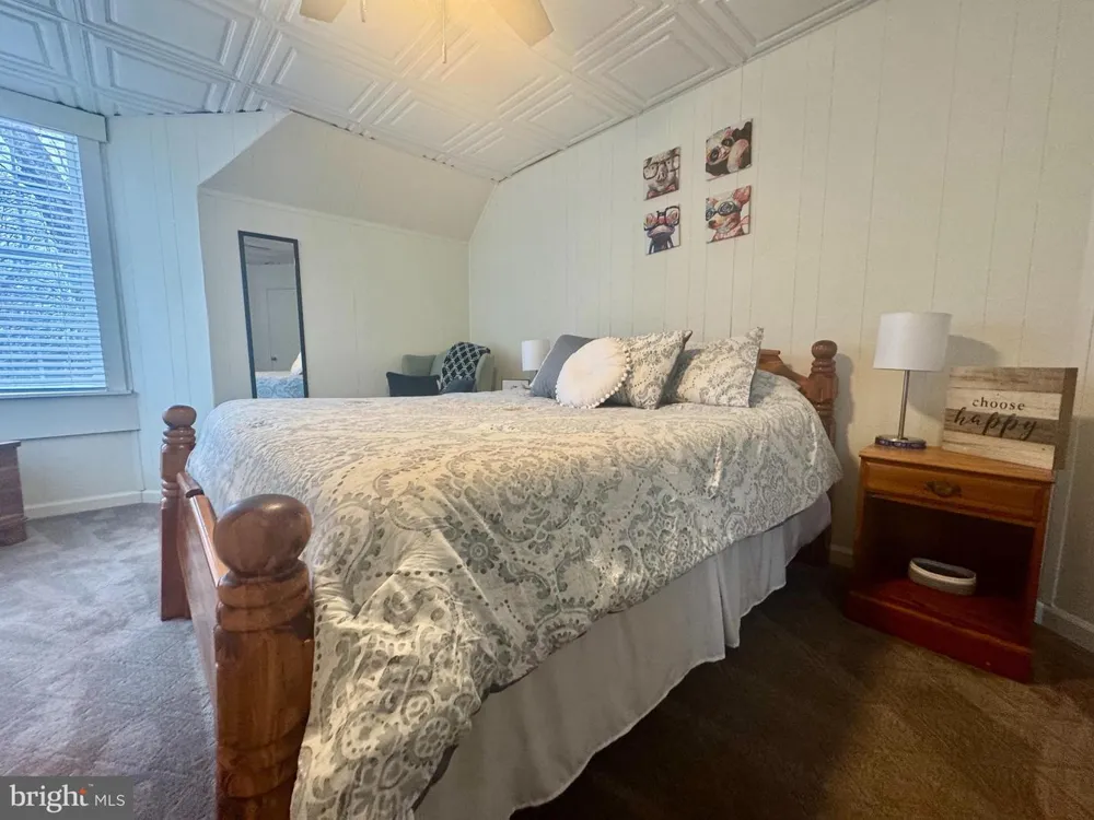 101 PATRICIA AVENUE Elkins, WV 26241
