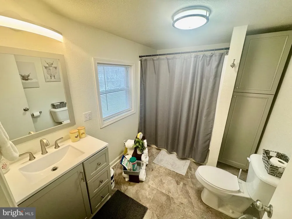 101 PATRICIA AVENUE Elkins, WV 26241