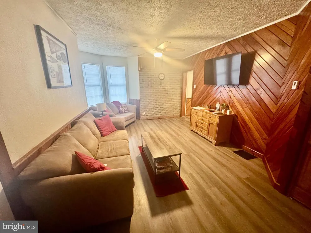 101 PATRICIA AVENUE Elkins, WV 26241