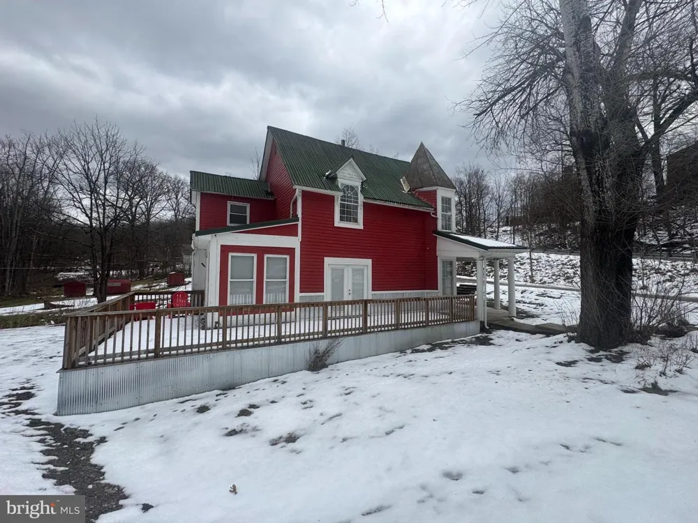 101 PATRICIA AVENUE Elkins, WV 26241
