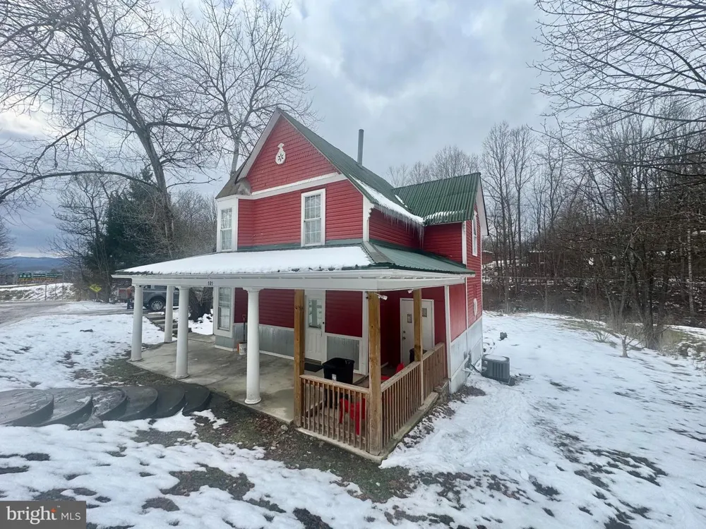 101 PATRICIA AVENUE Elkins, WV 26241