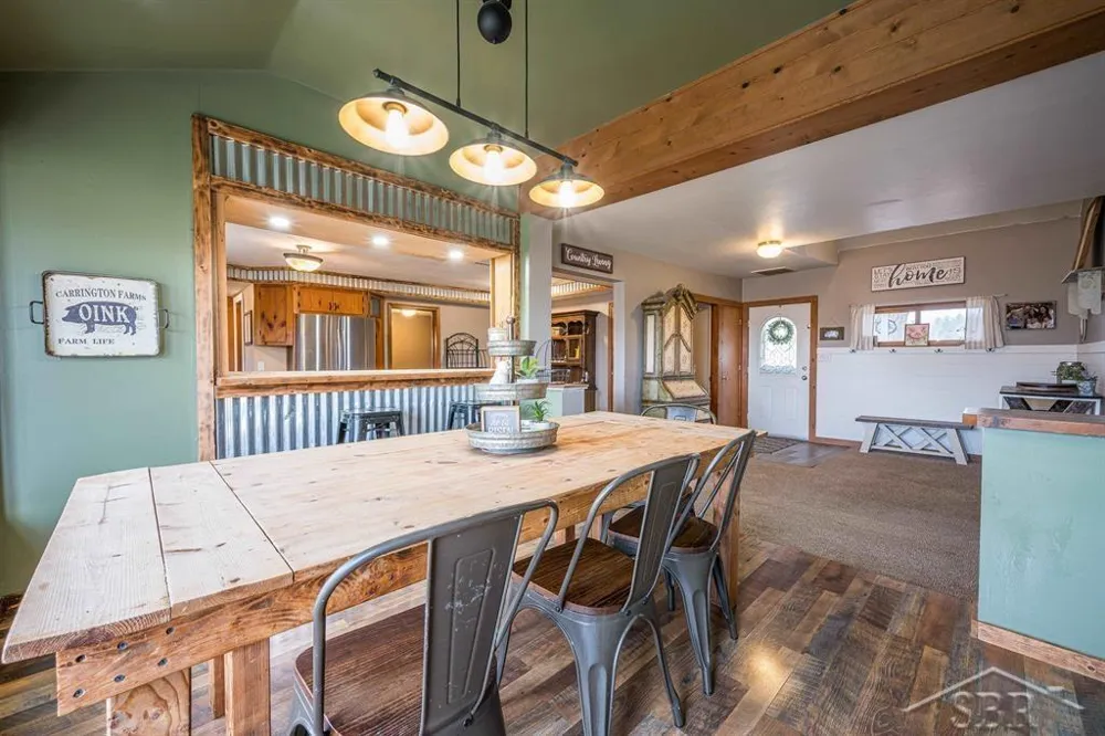 6408 Five Mile Road Hope Township, MI 48628
