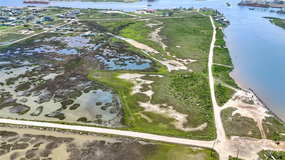 Canal Drive Freeport, TX 77541
