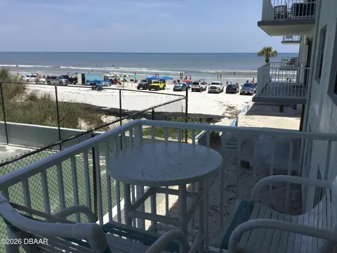 1571 S Atlantic Avenue #212