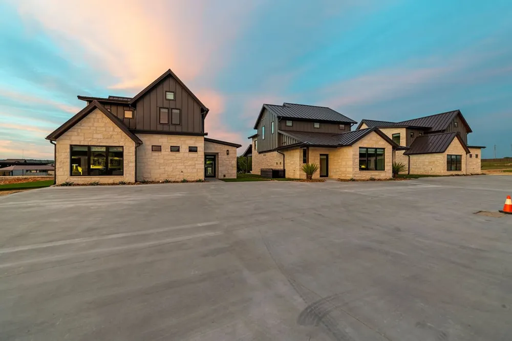 395 Emma Jean Trail Iredell, TX 76649