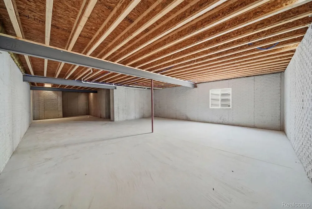 640 South Street Grass Lake Charter Township, MI 49240