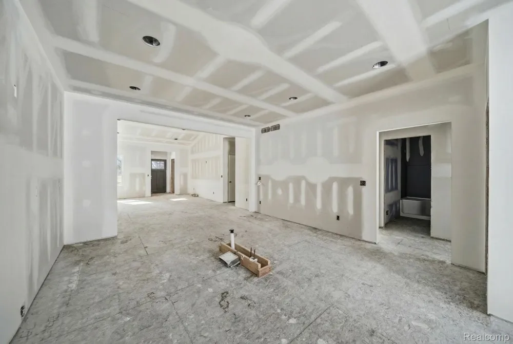 640 South Street Grass Lake Charter Township, MI 49240