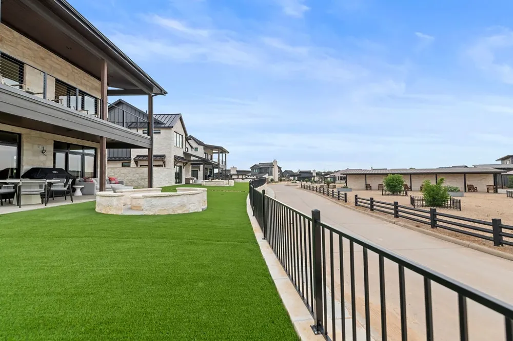 355 Emma Jean Trail Iredell, TX 76649