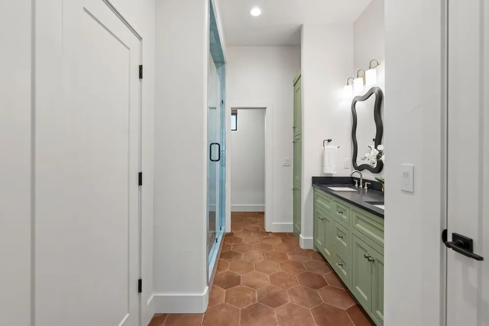 375 Emma Jean Trail Iredell, TX 76649