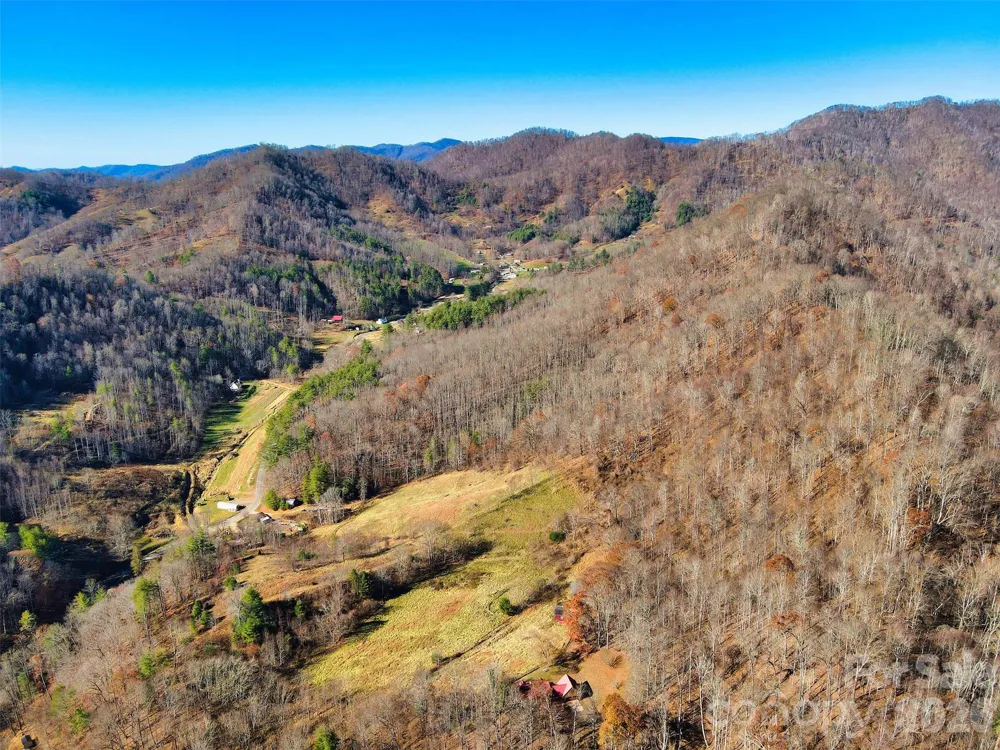 TBD Rocking Horse Trail Burnsville, NC 28714