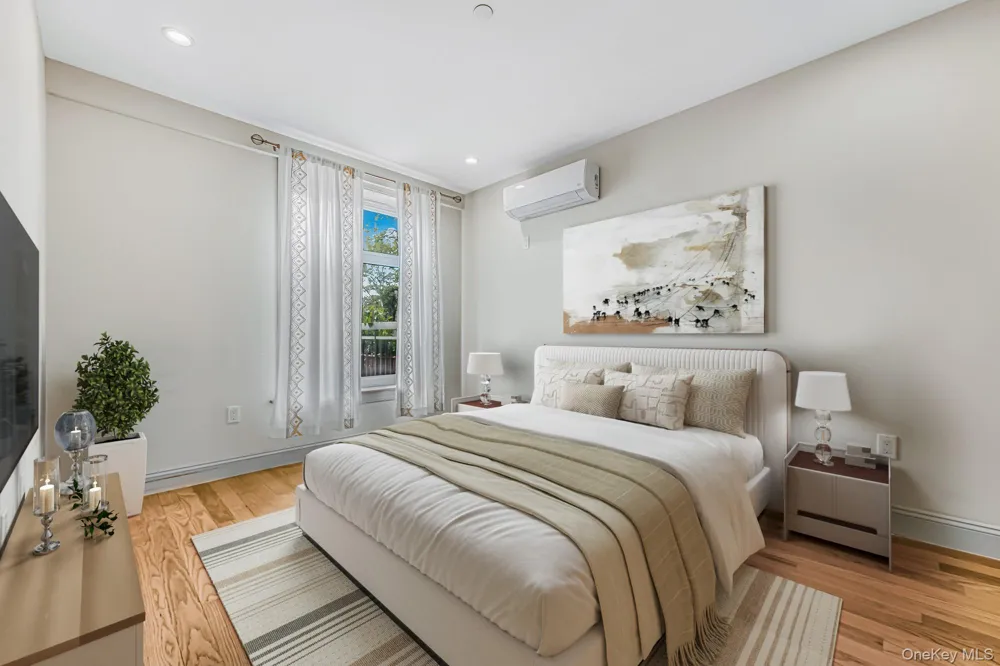 6538 austin st #2A Rego Park, NY 11374