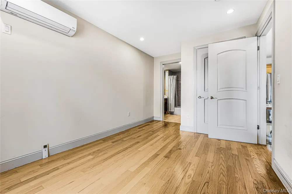 6538 austin st #2A Rego Park, NY 11374