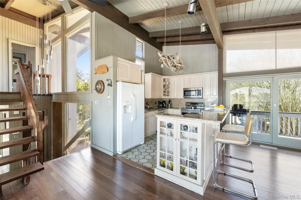 154 W Lake Drive Montauk, NY 11954