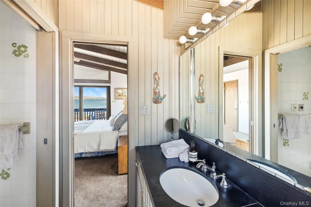 154 W Lake Drive Montauk, NY 11954