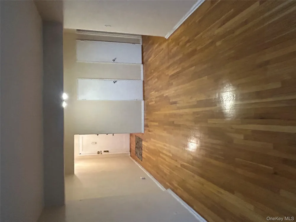 83-85 Woodhaven Boulevard #3M Woodhaven, NY 11421