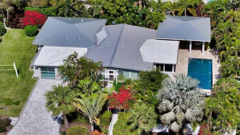 425 MCKINLEY DRIVE