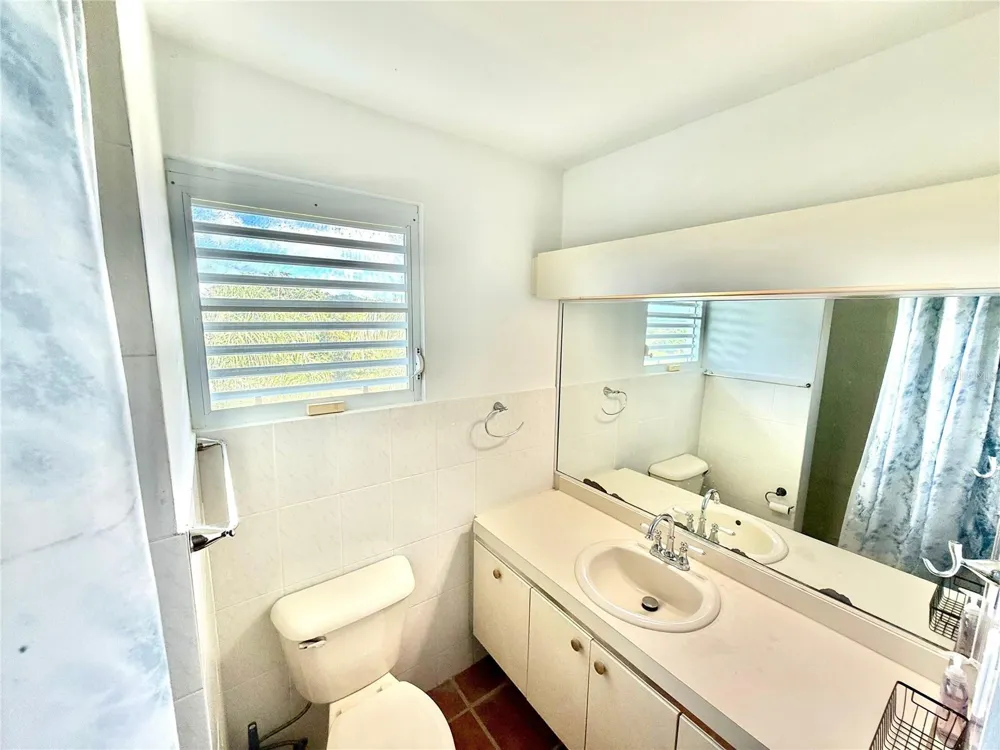 5 BATEY OESTE #14 Luquillo, PR 00773