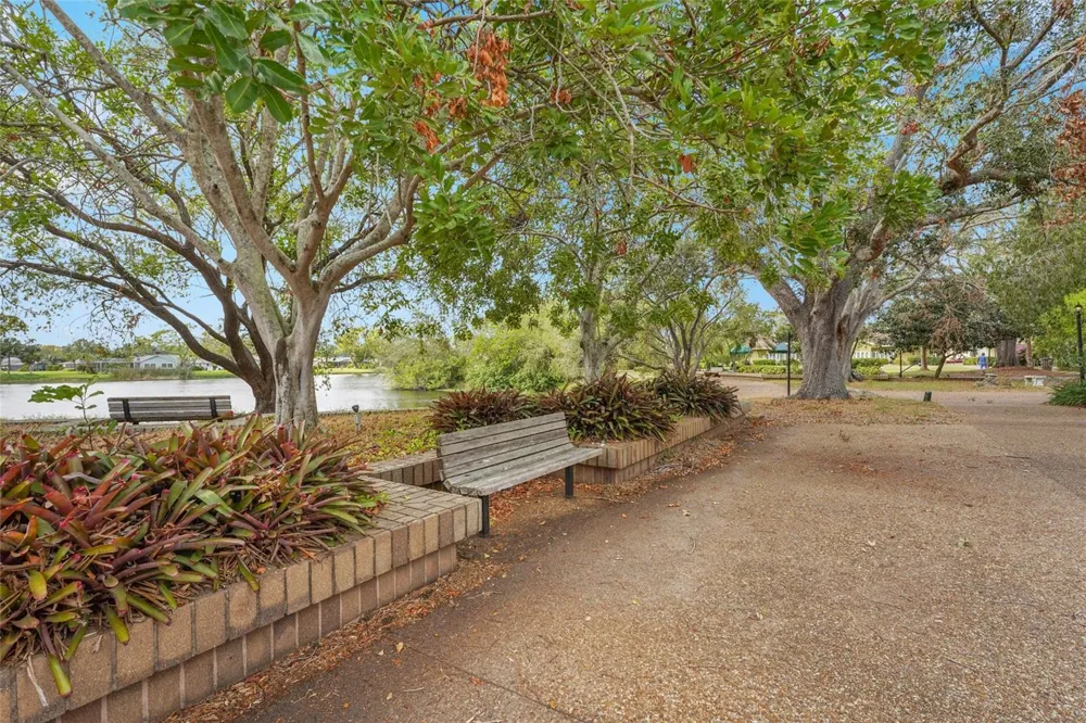 3350 W CHELMSFORD COURT #13 Sarasota, FL 34235