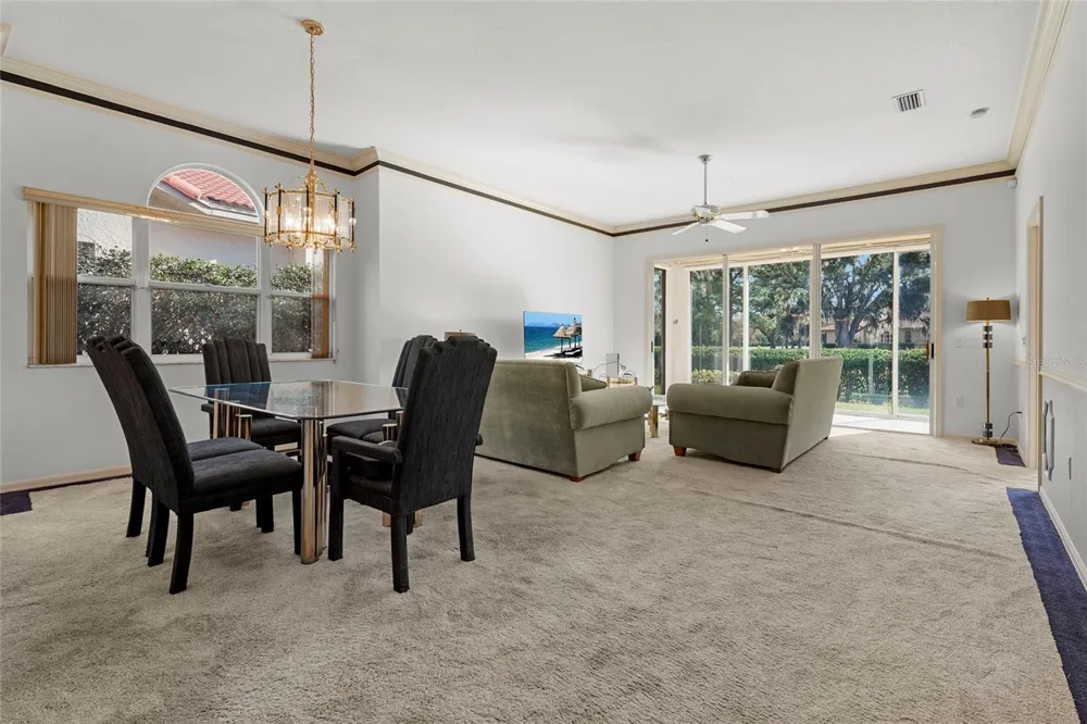 3350 W CHELMSFORD COURT #13 Sarasota, FL 34235