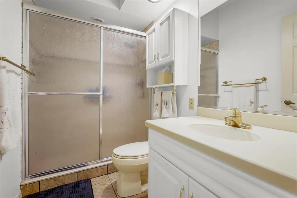 3350 W CHELMSFORD COURT #13 Sarasota, FL 34235