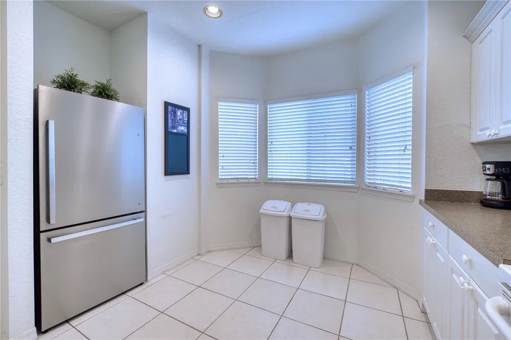 3980 MEDITERRANEA CIRCLE #522 Sarasota, FL 34233