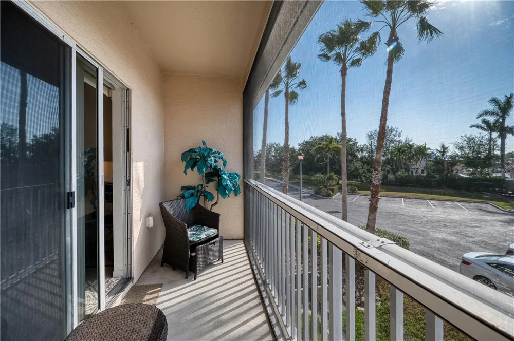 3980 MEDITERRANEA CIRCLE #522 Sarasota, FL 34233