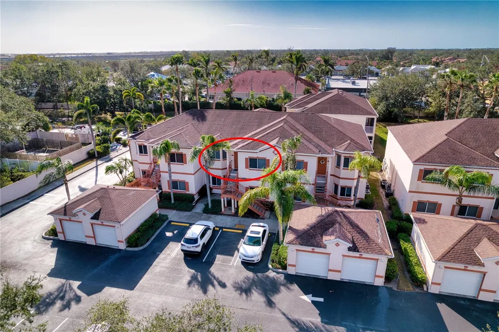3980 MEDITERRANEA CIRCLE #522 Sarasota, FL 34233