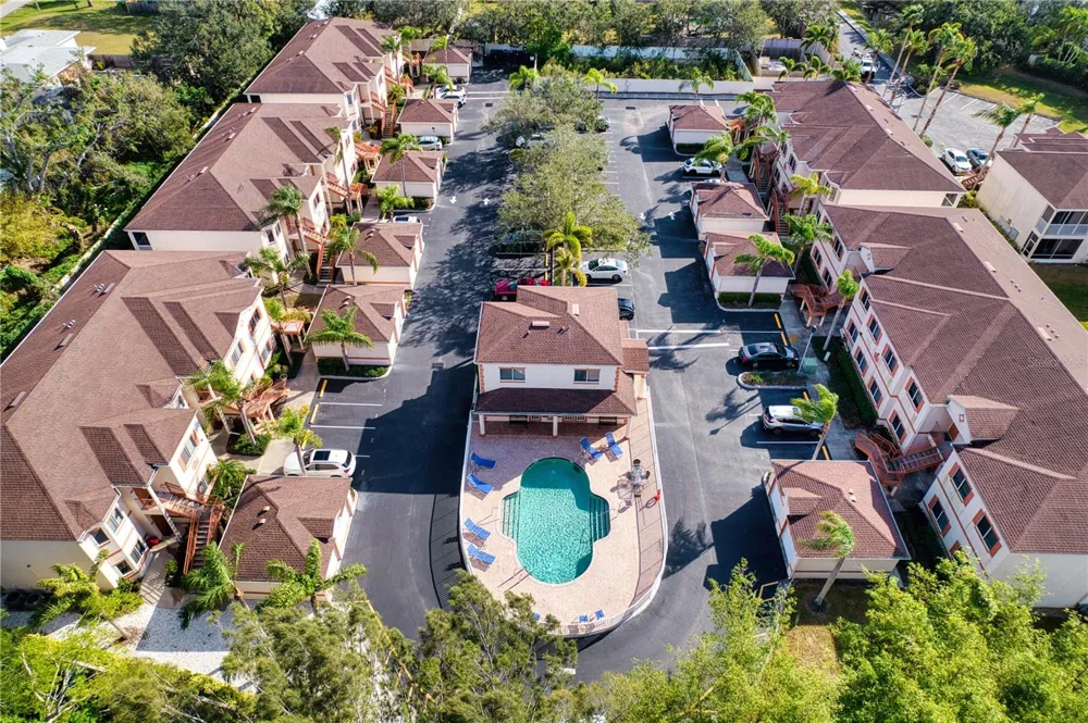 3980 MEDITERRANEA CIRCLE #522 Sarasota, FL 34233