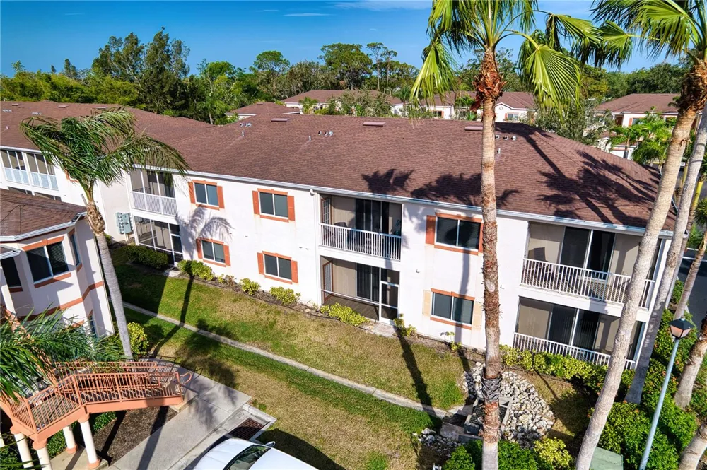 3980 MEDITERRANEA CIRCLE #522 Sarasota, FL 34233