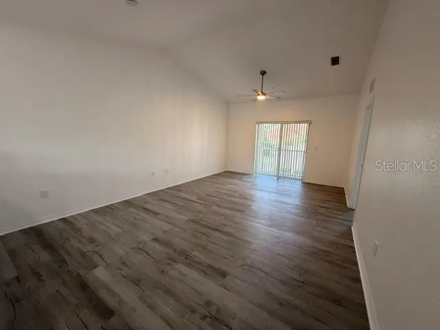3980 MEDITERRANEA CIRCLE #522 Sarasota, FL 34233