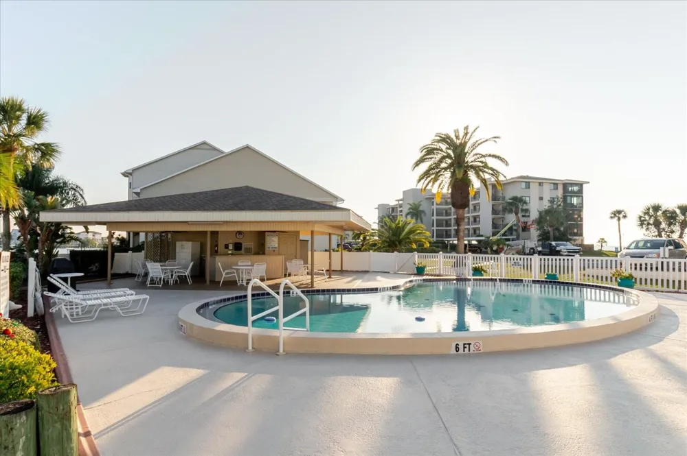 8211 BRENT STREET #828 Port Richey, FL 34668