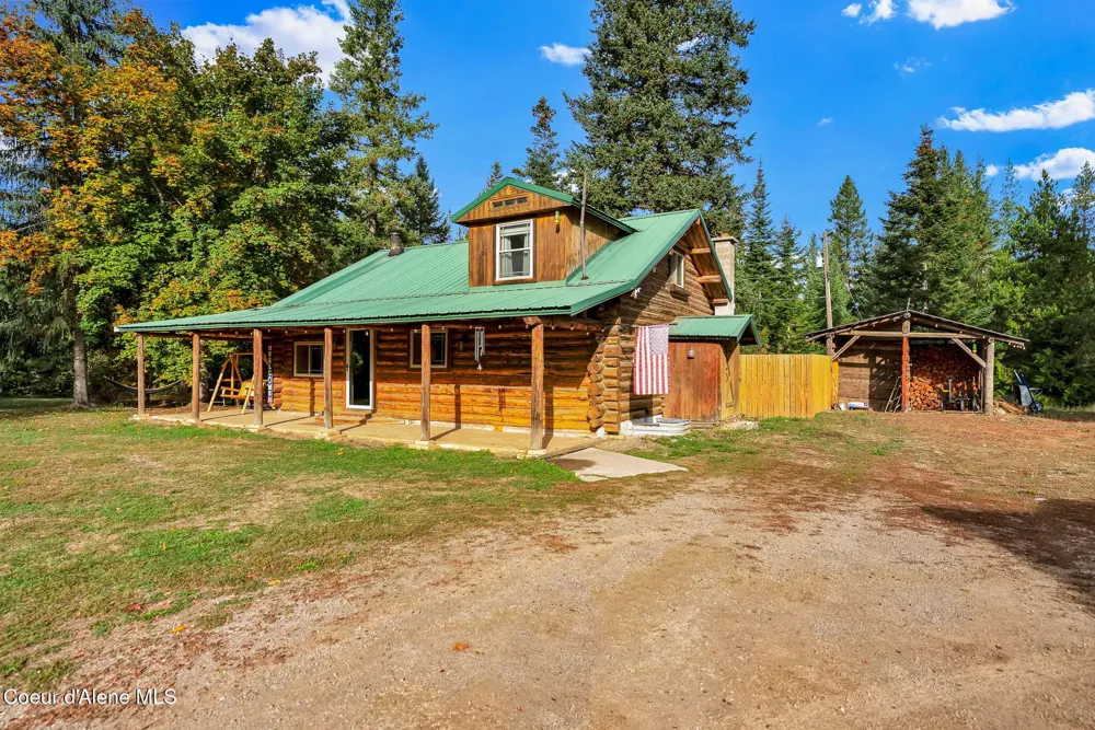 5077 W Nursery Lane Spirit Lake, ID 83869