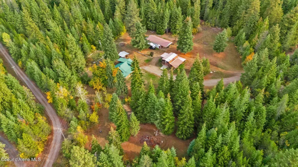 5077 W Nursery Lane Spirit Lake, ID 83869
