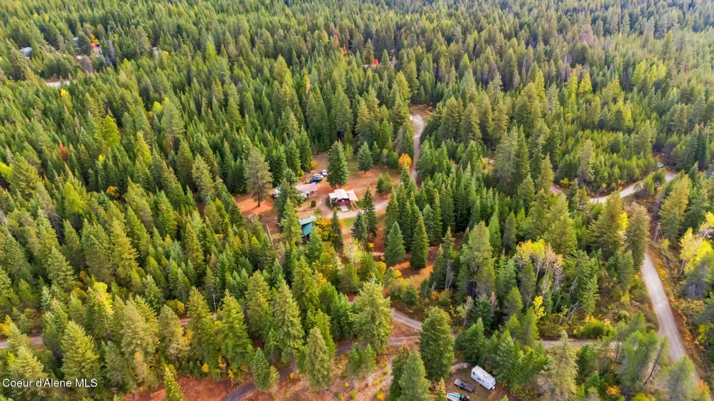 5077 W Nursery Lane Spirit Lake, ID 83869