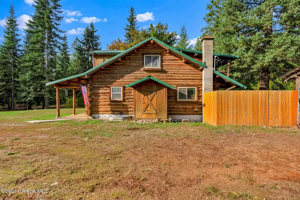 5077 W Nursery Lane Spirit Lake, ID 83869