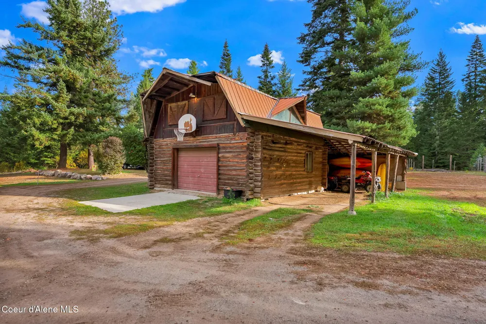 5077 W Nursery Lane Spirit Lake, ID 83869