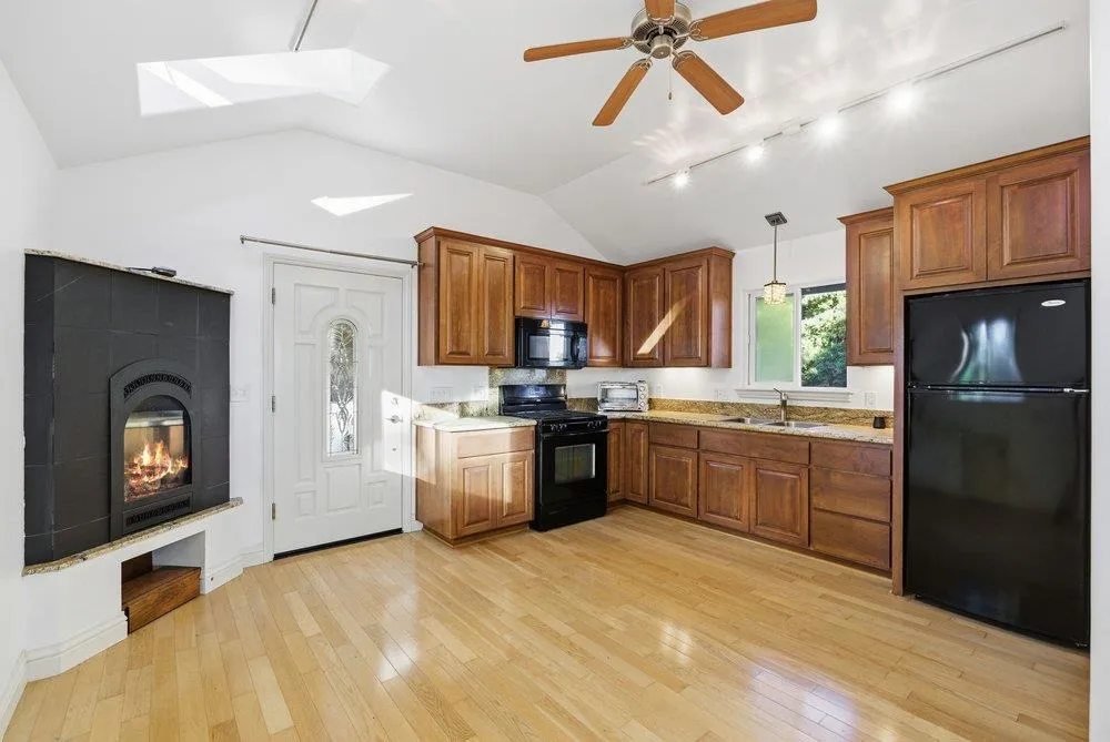 132 Pax Place Court Aptos, CA 95003