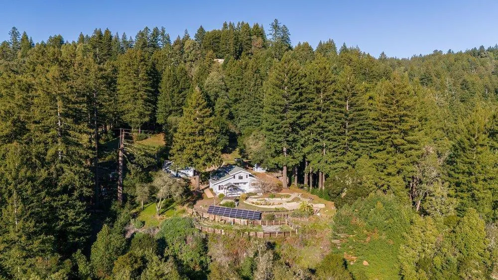 132 Pax Place Court Aptos, CA 95003