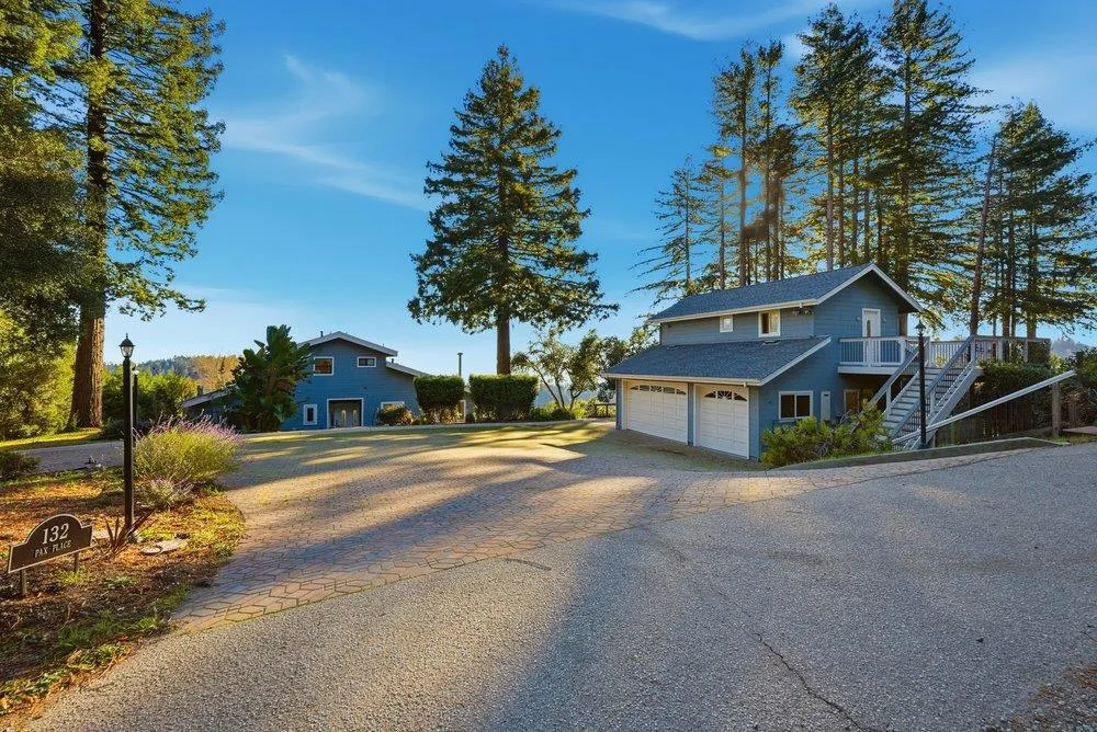 132 Pax Place Court Aptos, CA 95003