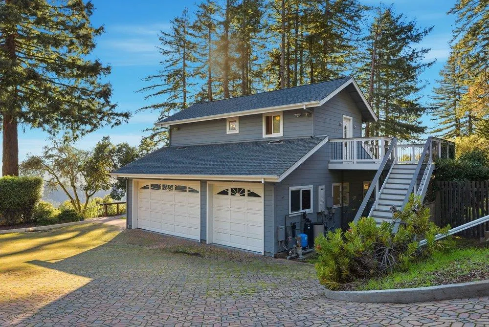 132 Pax Place Court Aptos, CA 95003