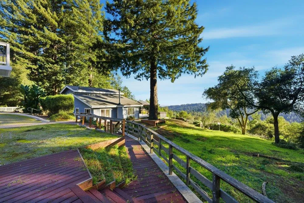 132 Pax Place Court Aptos, CA 95003