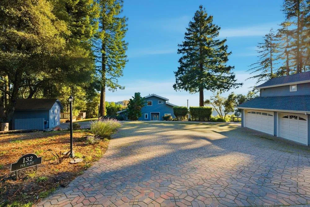 132 Pax Place Court Aptos, CA 95003