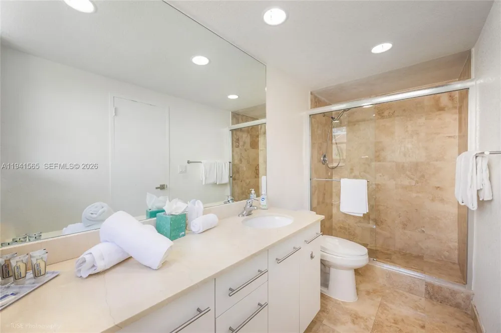 4001 S Ocean Dr #3B Hollywood, FL 33019