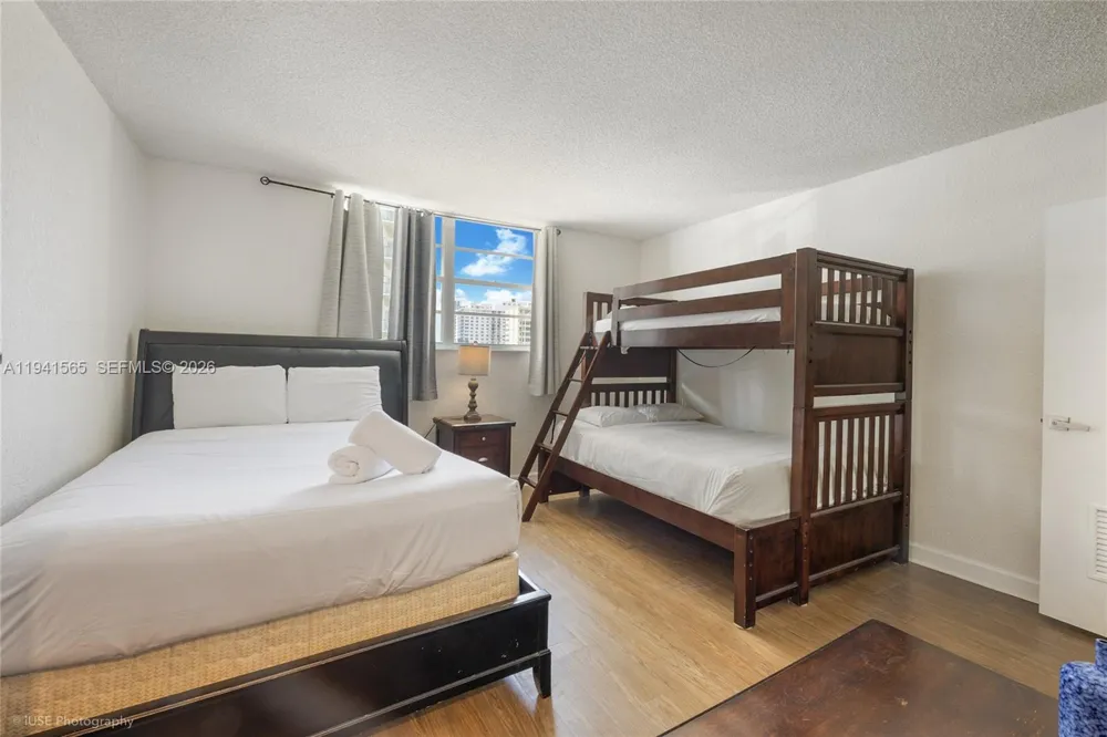 4001 S Ocean Dr #3B Hollywood, FL 33019