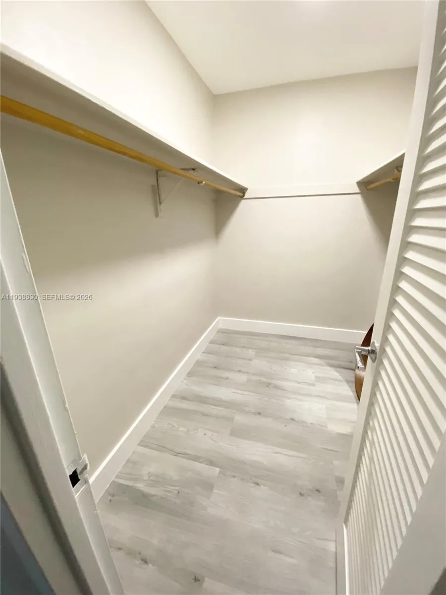 4001 S Ocean Dr #4M Hollywood, FL 33019