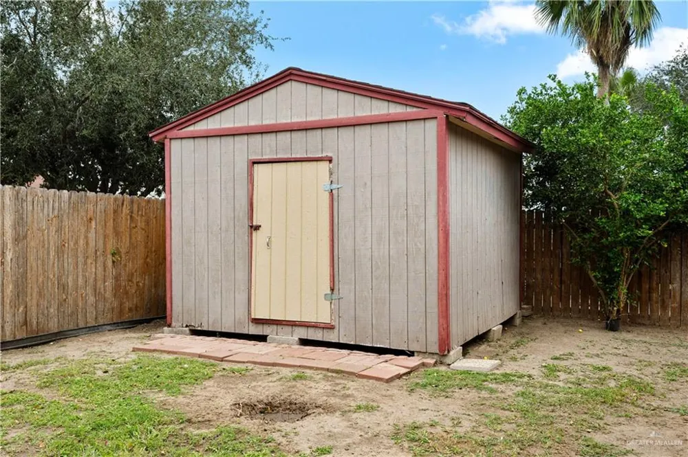 2721 27th Lane McAllen, TX 78501