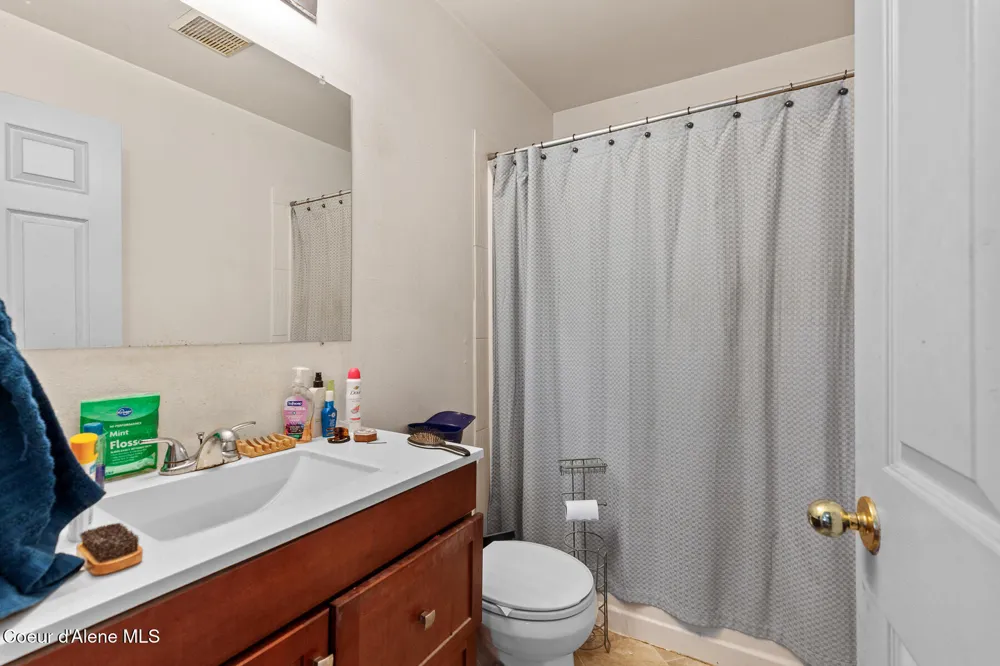 1021 Florence Avenue Sandpoint, ID 83864