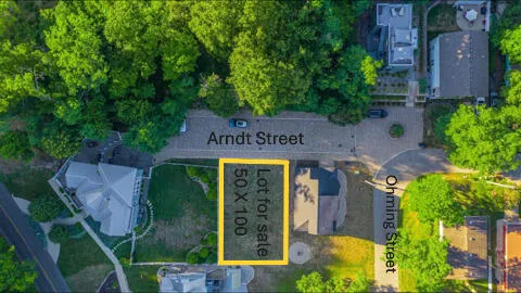 Arndt Street