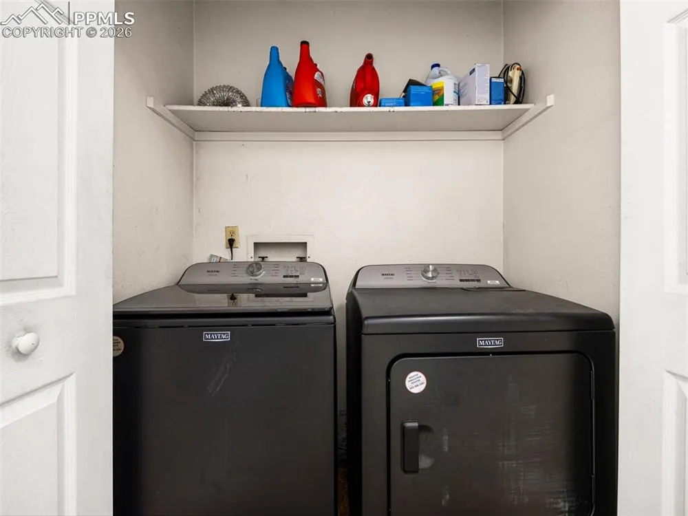 45 Archway Lane Pueblo, CO 81005